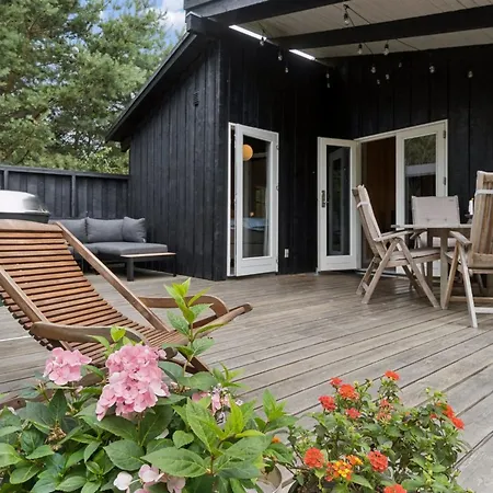Erich - 500m From The Sea By Interhome *